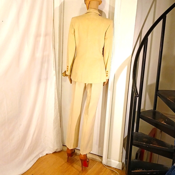 🔥Stunning Vertigo (Pour Laville Paris) Cream 2 Piece Pants Suit - Picture 7 of 16